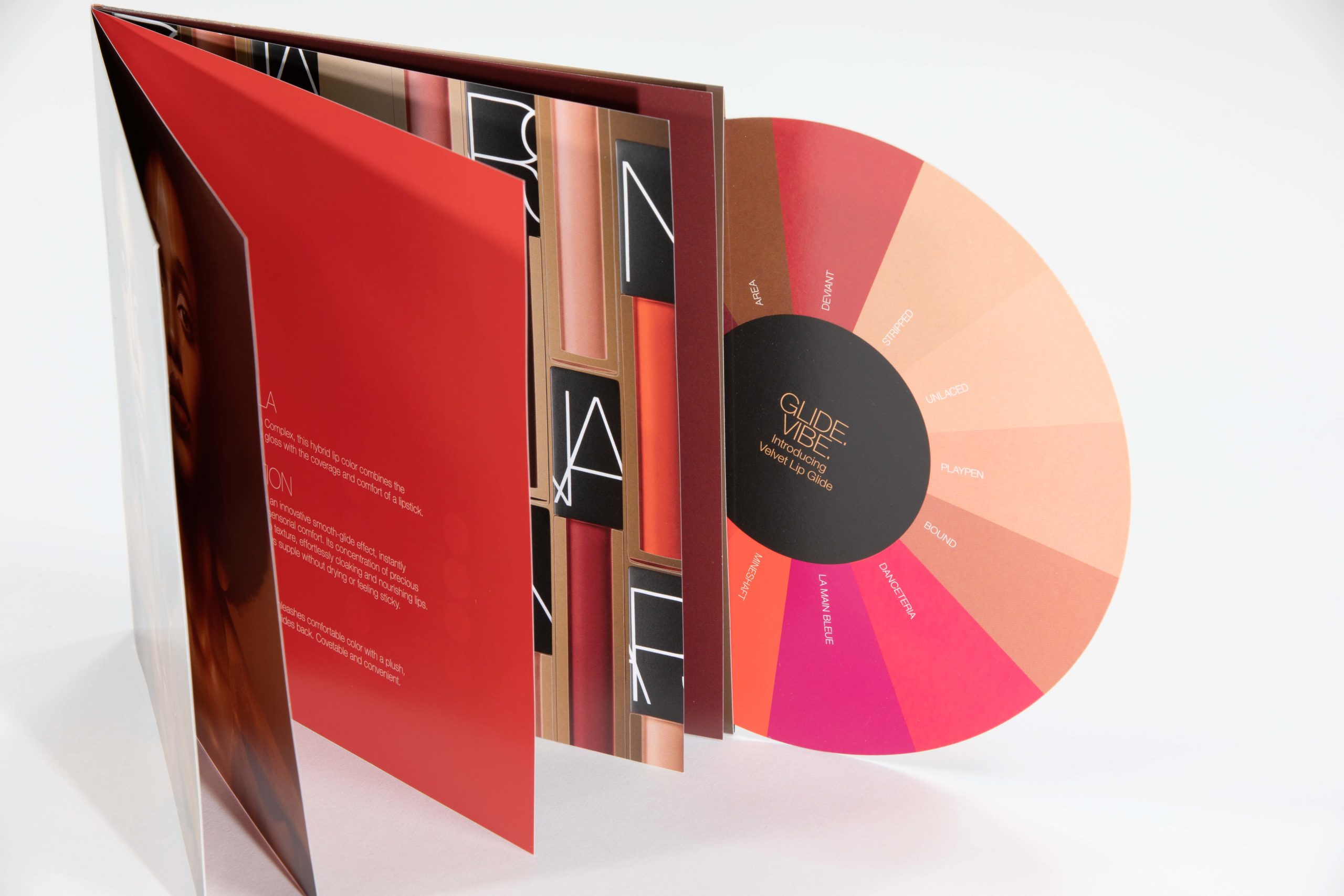 Nars o Interactive direct mail featuring a removable color guide
